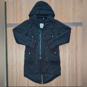 UNDERCOVER X Uniqlo Trench